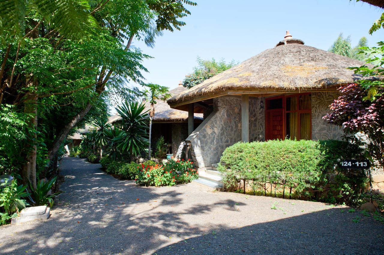 Abay Minch Lodge Bahir Dar Exterior foto