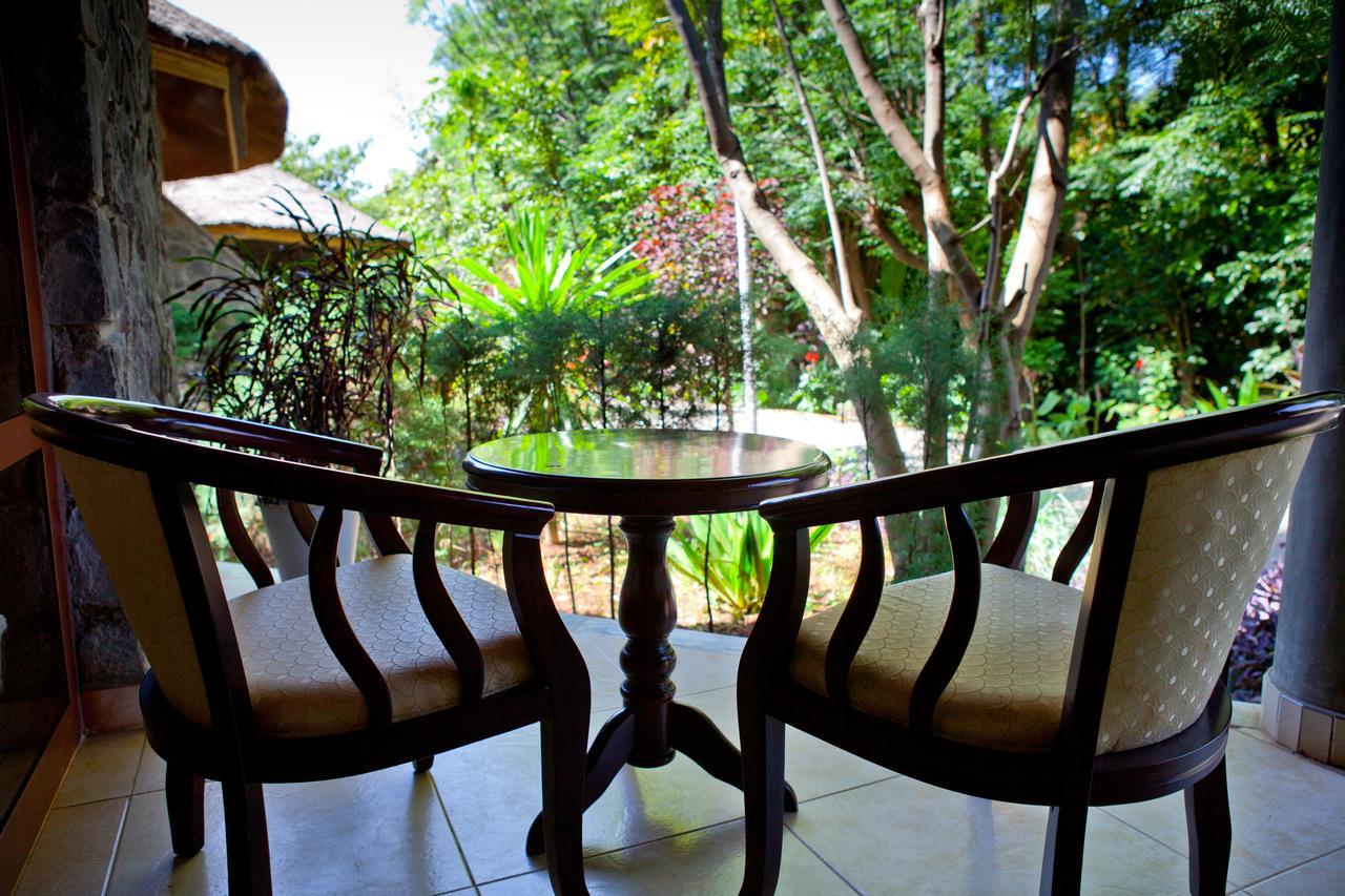 Abay Minch Lodge Bahir Dar Exterior foto